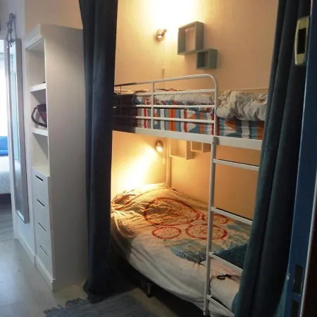 דירה T2 Avec Terrasse, Parking Prive Et Wi-fi Inclus - Fr-1-319-144